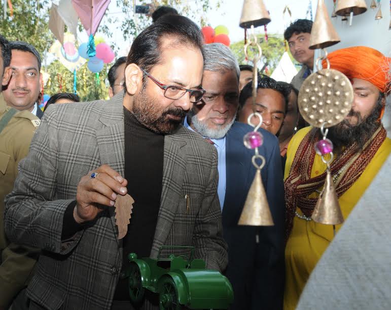 हुनर हाट में छाया राजस्थान हुनर हाट में छाया राजस्थान