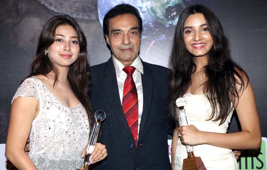 Celebs came at 7th IIGlobal Women Leaders in India Celebs came at 7th IIGlobal Women Leaders in India
