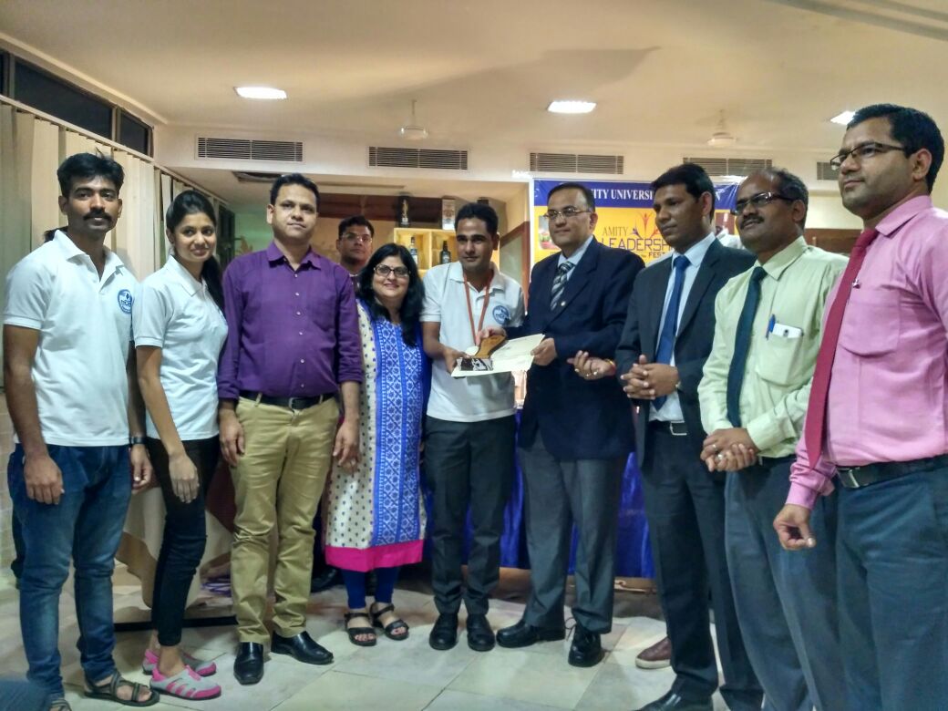 छात्र-छात्राऍ अमेटी विश्वविद्यालय में विजेता छात्र-छात्राऍ अमेटी विश्वविद्यालय में विजेता