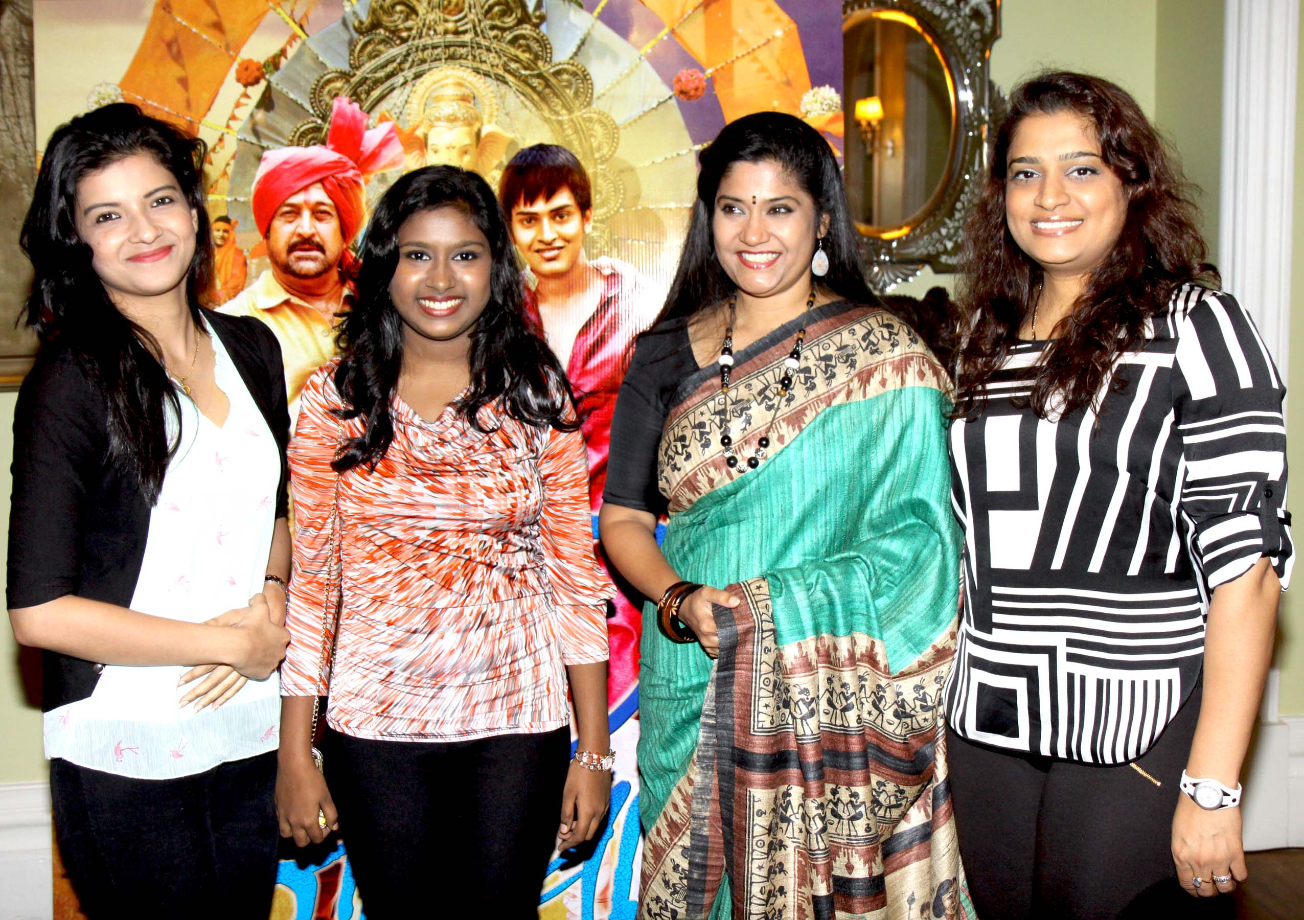 Bolly wood stars at scholarship event of Tata Memorial hospital