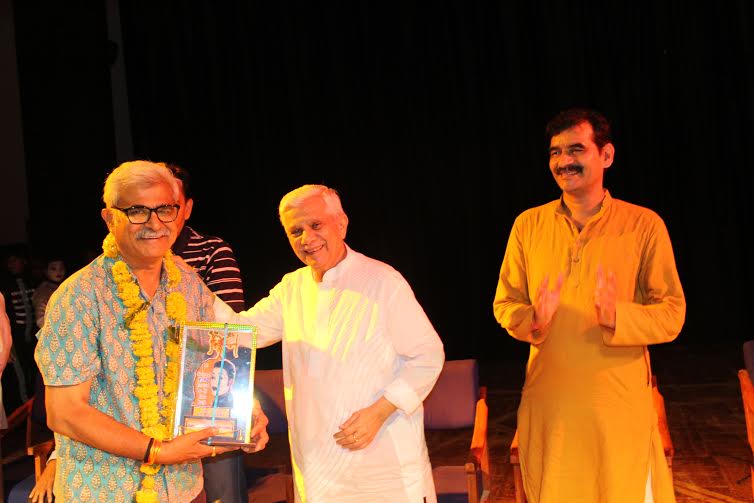 Vilas Janve honored at Ujjain 