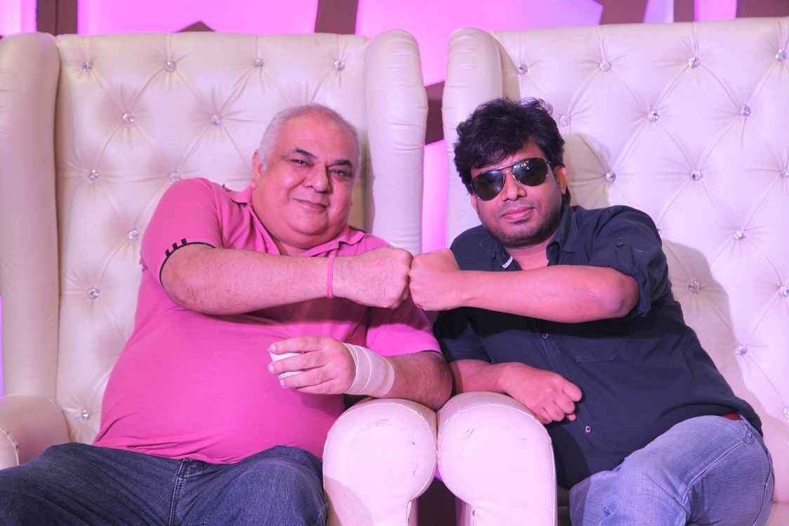 Joins, star guest of the day Music Director Raj Mahajan