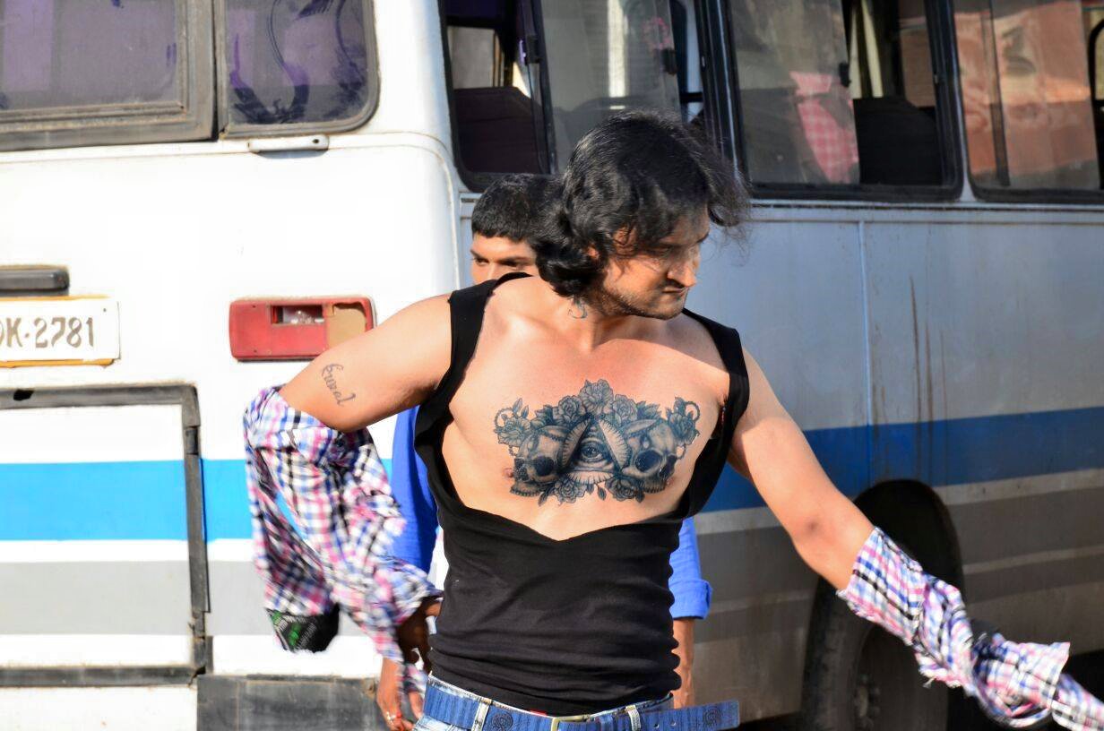 कुणाल तिवारी, की फिल्म 'गुंडे' की शूटिंग मुम्बई में जोरो शोरो से शुरू