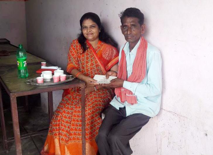 अनिता कटारा ने किया चाय की दुकान का शुभारम्भ