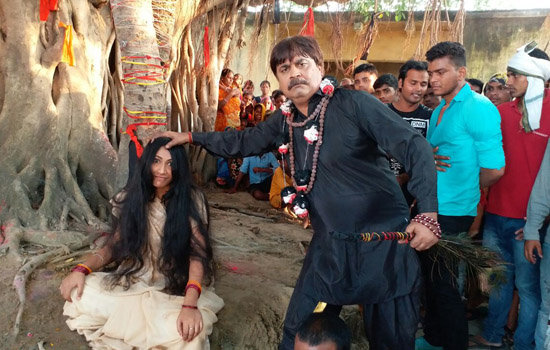 शिवनगरी में चल रही है फिल्‍म 'डमरू' की शूटिंग 