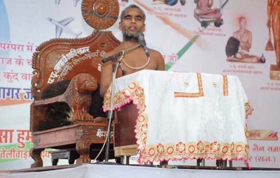 नगर निगम प्रांगण में 18 नवम्बर को होगा राष्ट्रीय कवि सम्मेलन नगर निगम प्रांगण में 18 नवम्बर को होगा राष्ट्रीय कवि सम्मेलन