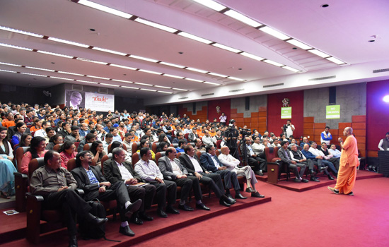 ’’सफलता को हांसिल करने और उसे महसूस करने में अंतर‘‘ ’’सफलता को हांसिल करने और उसे महसूस करने में अंतर‘‘