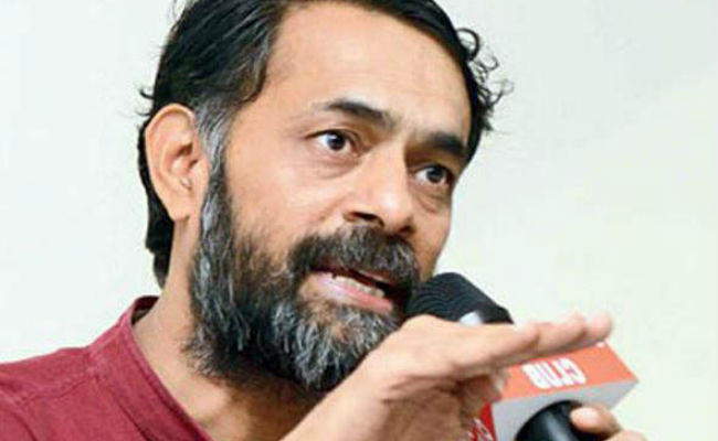 बोले योगेंद्र यादव- गुजरात में आ सकता है राजनीतिक भूकंप बोले योगेंद्र यादव- गुजरात में आ सकता है राजनीतिक भूकंप