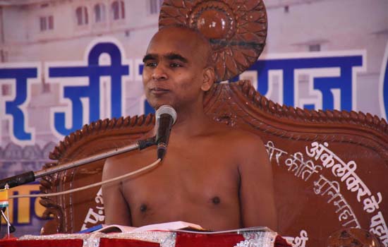दया धर्म का मूल है: आचार्यश्री सुनीलसागरजी दया धर्म का मूल है: आचार्यश्री सुनीलसागरजी