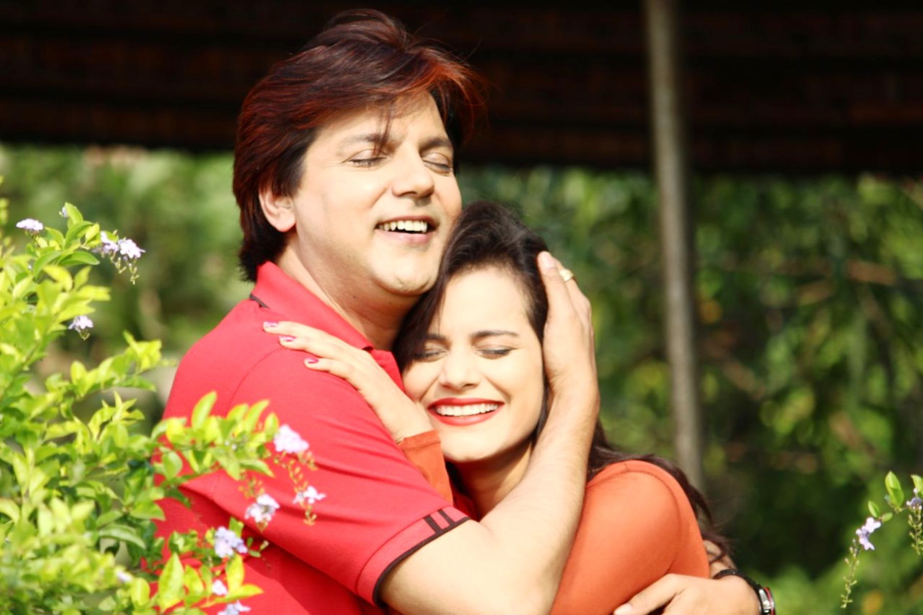 हिंदी सस्पेंस थ्रिलर फिल्म 'गुस्ताख़ इश्क़ फेक फेस' हिंदी सस्पेंस थ्रिलर फिल्म 'गुस्ताख़ इश्क़ फेक फेस'