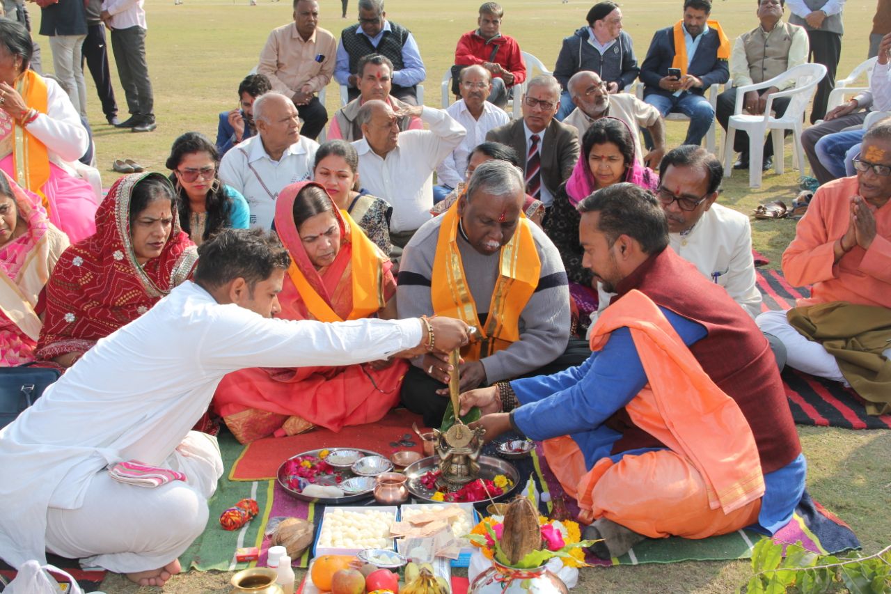 'भागवत धाम' का हुआ भूमि पूजन- 'भागवत धाम' का हुआ भूमि पूजन-