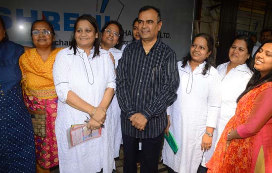 35th Free grocery distribution to 350 needy families of Mumbai 35th Free grocery distribution to 350 needy families of Mumbai