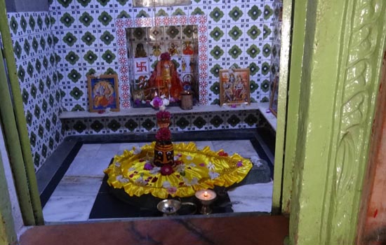 केदारेश्वर महादेव मे विशाल भंडारे का आयोजन केदारेश्वर महादेव मे विशाल भंडारे का आयोजन