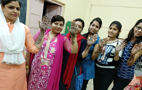 सिंधी समाज की चेण्टीचण्ड मेले के उपलक्ष में मेहंदी, कुर्सी जी रांद, भाषण प्रतियोगिता आयोजित सिंधी समाज की चेण्टीचण्ड मेले के उपलक्ष में मेहंदी, कुर्सी जी रांद, भाषण प्रतियोगिता आयोजित
