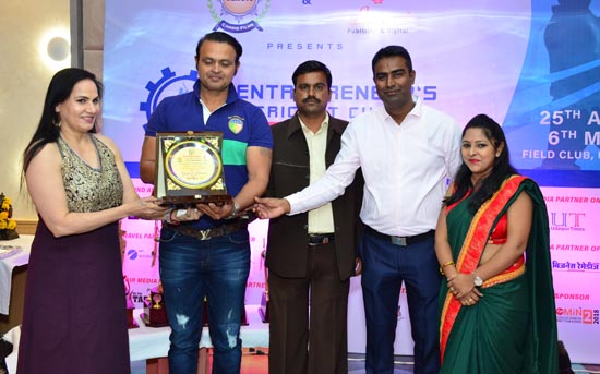 एंटरप्रेन्योर क्रिकेट कप 2018 की ट्रॉफी लांच एंटरप्रेन्योर क्रिकेट कप 2018 की ट्रॉफी लांच
