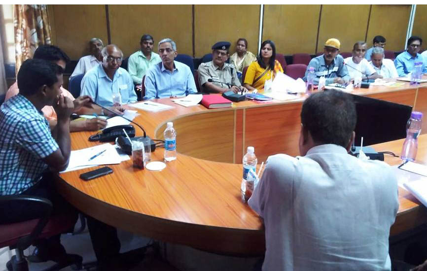 अन्तर्राष्ट्रीय योग दिवस के आयोजन को लेकर विभिन्न विभागों को सौंपे दायित्व अन्तर्राष्ट्रीय योग दिवस के आयोजन को लेकर विभिन्न विभागों को सौंपे दायित्व