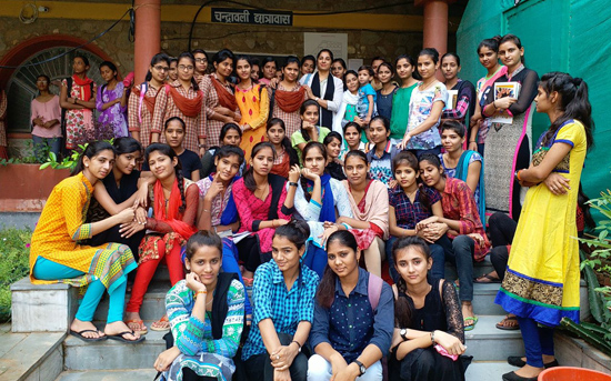 54 ग्रामीण छात्राएं करेंगी वेदांता पीजी गर्ल्स कॉलेज रिंगस में अध्ययन