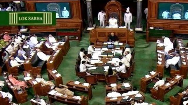 सरकार की अग्निपरीक्षा आज, विपक्ष ने कसी कमर सरकार की अग्निपरीक्षा आज, विपक्ष ने कसी कमर
