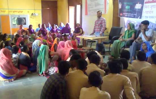 40 ग्राम पंचायतों में लगी ’बेटी पंचायत’ 40 ग्राम पंचायतों में लगी ’बेटी पंचायत’