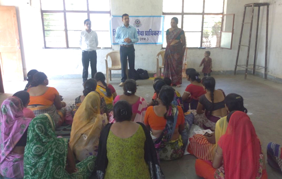 खान्दू कॉलोनी में विधिक साक्षरता शिविर का आयोजन