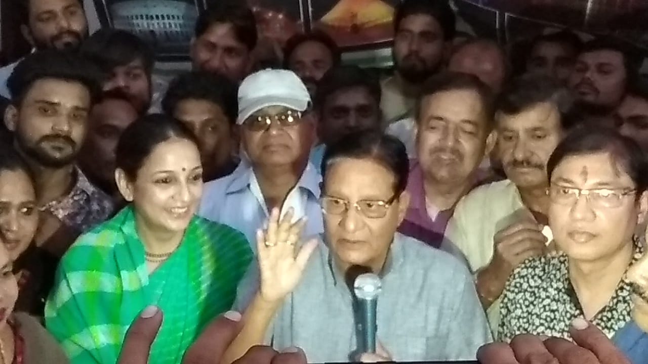 सोशल मीडिया सेल पर धारीवाल के 1 लाख से ज्यादा हुए फॉलोवर्स सोशल मीडिया सेल पर धारीवाल के 1 लाख से ज्यादा हुए फॉलोवर्स