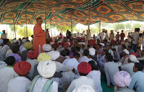मजदूर वर्ग सामाजिक सुरक्षा से वंचित मजदूर वर्ग सामाजिक सुरक्षा से वंचित