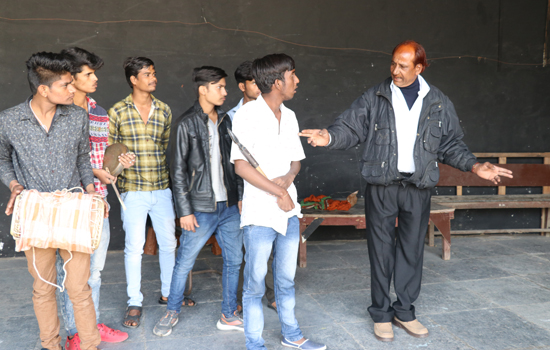 गवरी नृत्य नाट्य प्रशिक्षण कार्यशाला सम्पन्न गवरी नृत्य नाट्य प्रशिक्षण कार्यशाला सम्पन्न