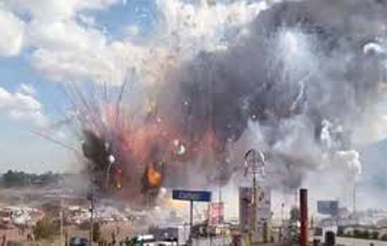 मेक्सिको में पटाखों में दुर्घटनावश हुए विस्फोट में सात लोगों की मौत 