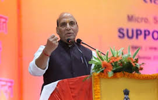 राफेल मामले में SC के फैसले के बाद बोले राजनाथ राफेल मामले में SC के फैसले के बाद बोले राजनाथ