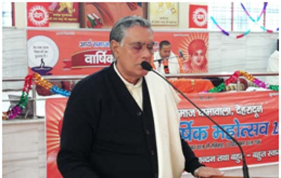 परमात्मा ने पशु-पक्षियों की भांति मनुष्यों को जीवनयापन का ज्ञान नहीं दिया, इसका कारण पता नहीं चलता : डॉ. वागीश शास्त्री परमात्मा ने पशु-पक्षियों की भांति मनुष्यों को जीवनयापन का ज्ञान नहीं दिया, इसका कारण पता नहीं चलता : डॉ. वागीश शास्त्री