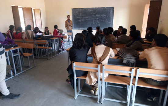 हिन्दुस्तान ज़िंक द्वारा दसवीं बोर्ड के विद्यार्थियों हेतु शीतकालीन शैक्षिक शिविर