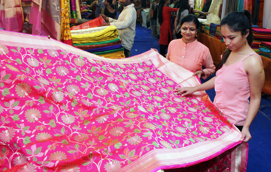 Silk India - 2019-An exhibition cum sale attracting udaipurites