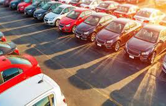 फरवरी में आठ प्रतिशत घटी वाहनों की खुदरा बिक्री 