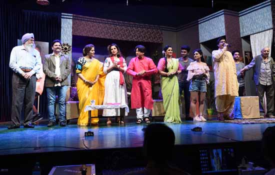 Standing Ovation for DS Pahwa’s Kuchh Meetha Ho Jaye