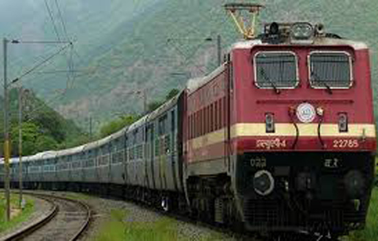 झांसी-वेरावल-झांसी एक्सप्रेस (१२ ट्रिप) स्पेशल रेलसेवा का संचालन