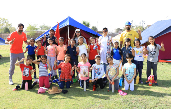 उदयपुर के नन्हें-मुन्ने छात्रों ने मनाया एडवेंचर कैम्प