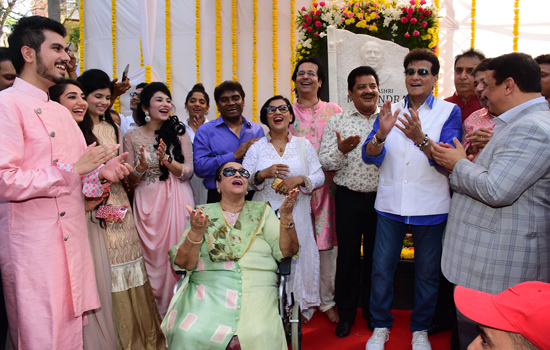 Celebs Unveil Padmashree Mahendra Kapoor Chowk