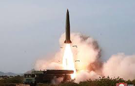 2 अज्ञात मिसाइलें दागीं उत्तरी कोरिया ने 