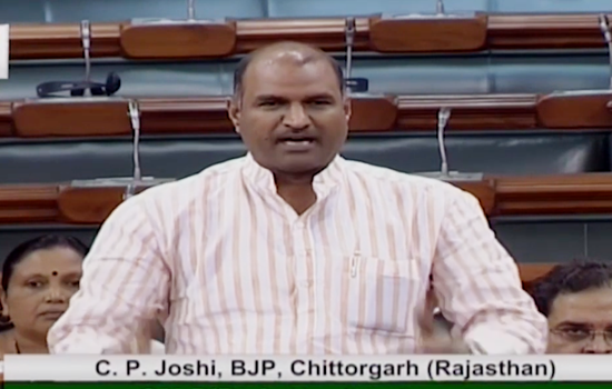 सांसद जोशी ने राज्य सरकार द्वारा डीएमएफटी व 14वें वित आयोग की राशि रोके जाने पर संसद में रखा विषय