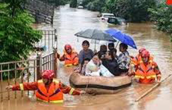 चीन में बाढ़ का कहर