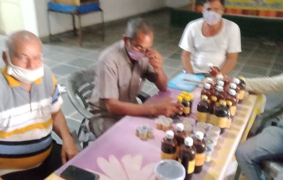 गौ मूत्र से बनी हुई दवाईयों से 85 रोगी लाभान्वित