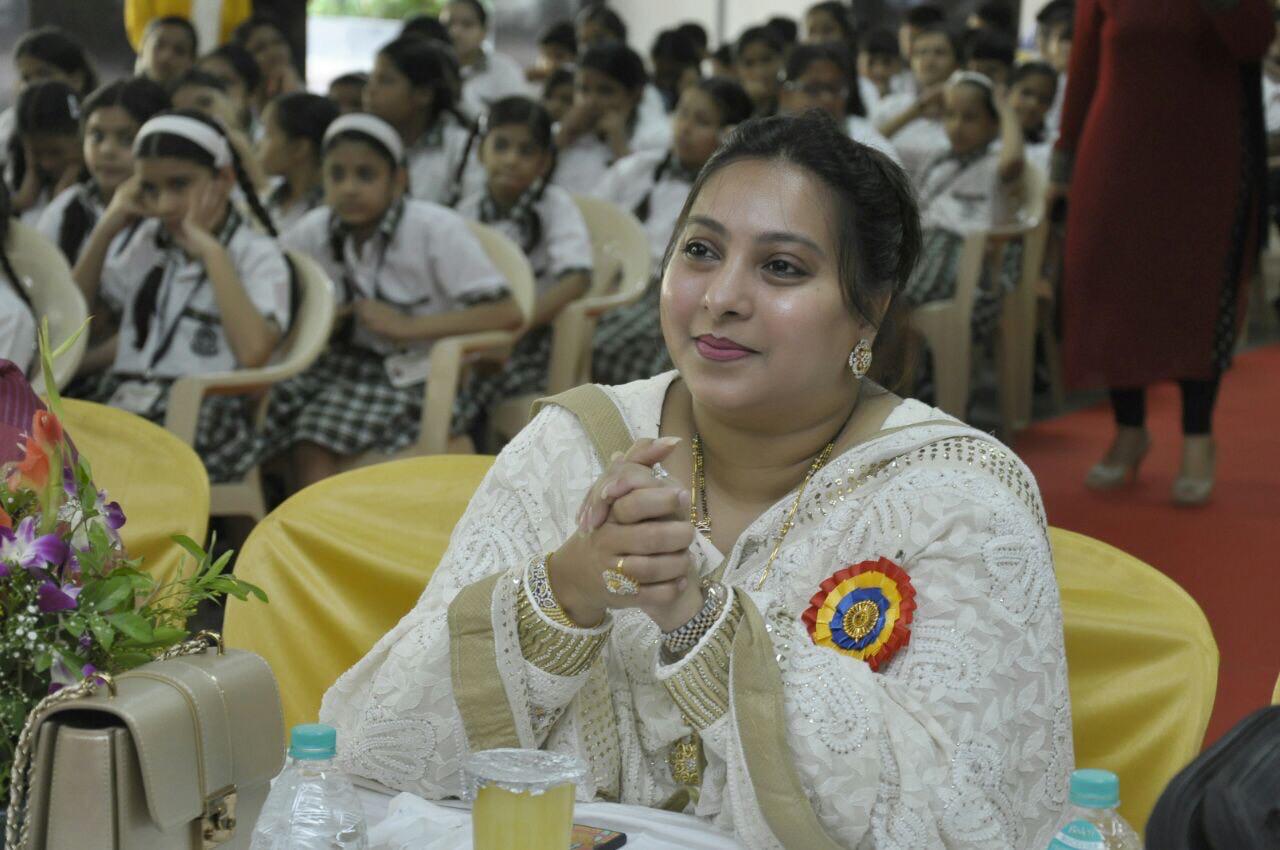 Mrs. Rubina Akhtar Hasan Rizvi Announces Vaccine Drive for Mumbai Police Families and Community People Around