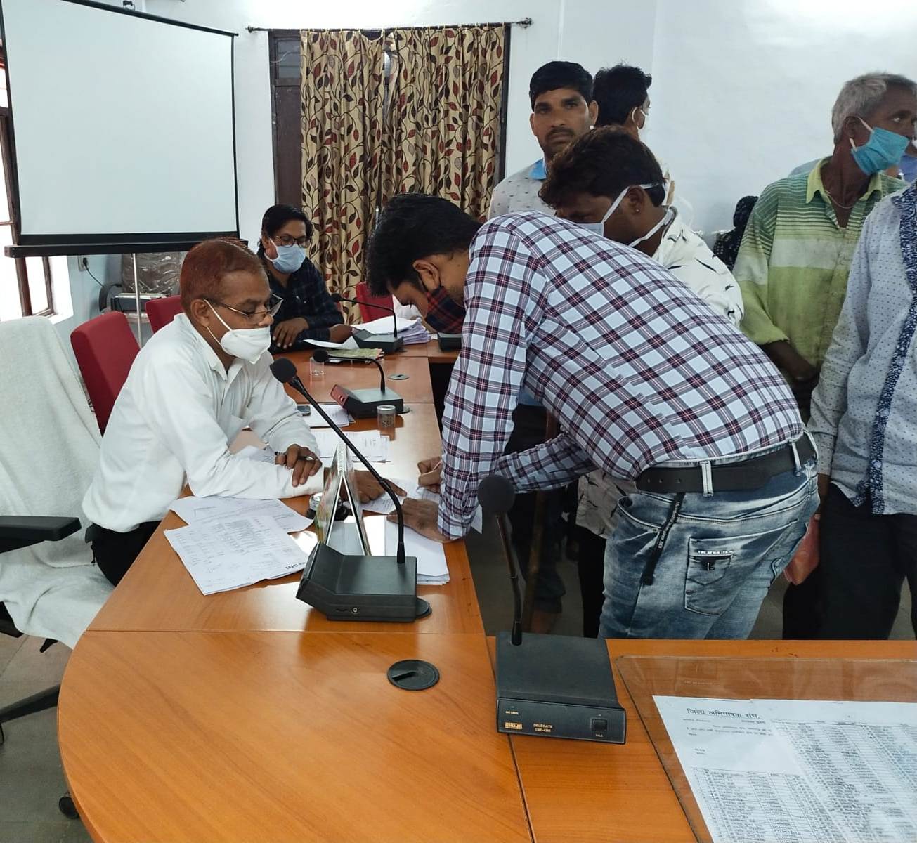 हुआ राष्ट्रीय लोक अदालत का आयोजन, कईं प्रकरणों में लगी राजीनामें की मुहर