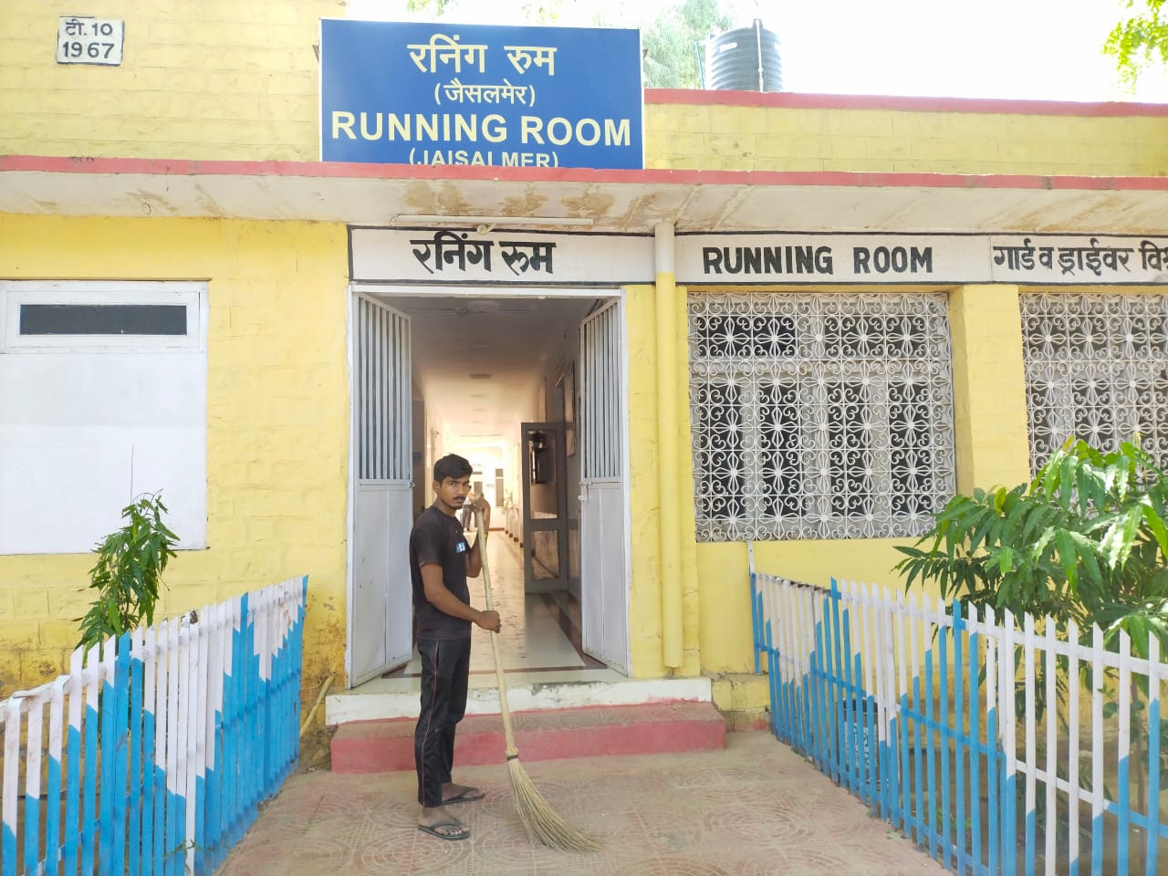 स्वच्छ परिसर – जोधपुर रेल मंडल पर कार्यस्थल, रेलवे स्टेशन व अन्य परिसर की गहन सफाई की गई
