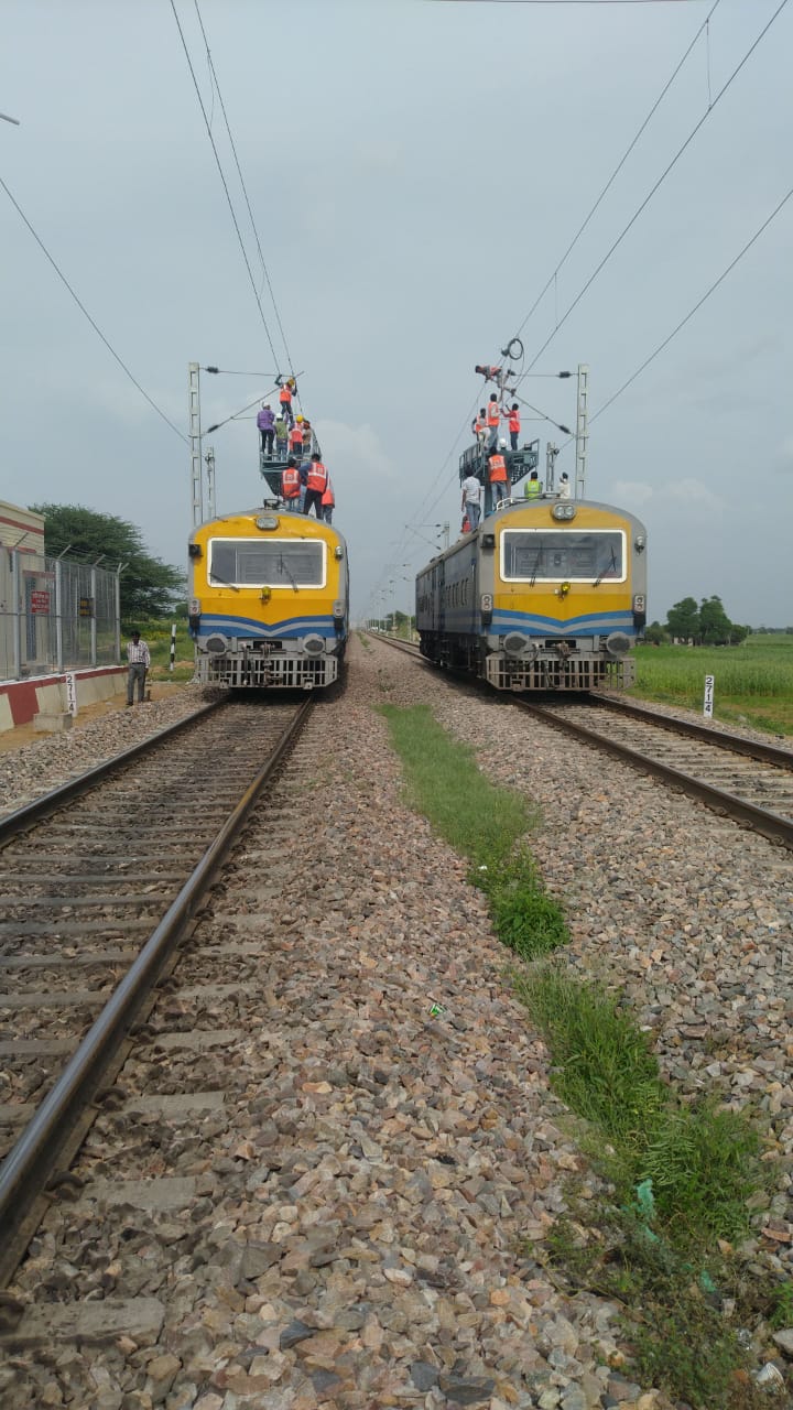 उत्तर पश्चिम रेलवे ने अब तक २२५९ किलोमीटर ट्रेक का किया विद्युतीकरण 