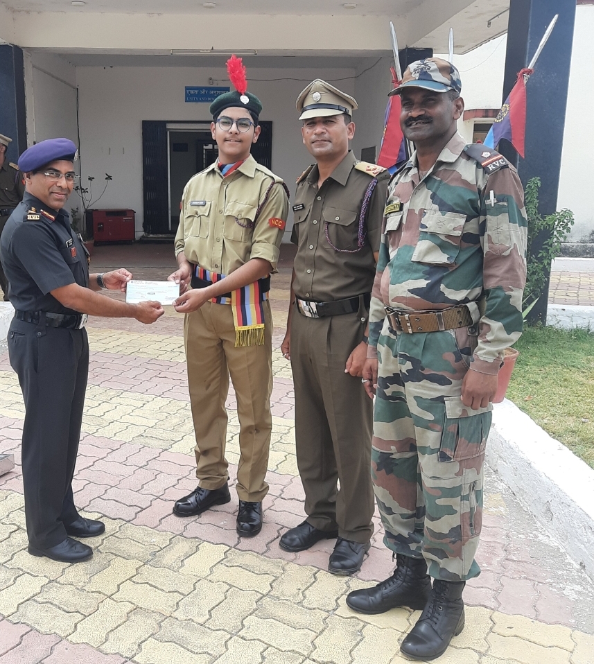 महाराणा मेवाड पब्लिक स्कूल के एनसीसी कैडेट सौरव सोनी छात्रवृत्ति से सम्मानित 