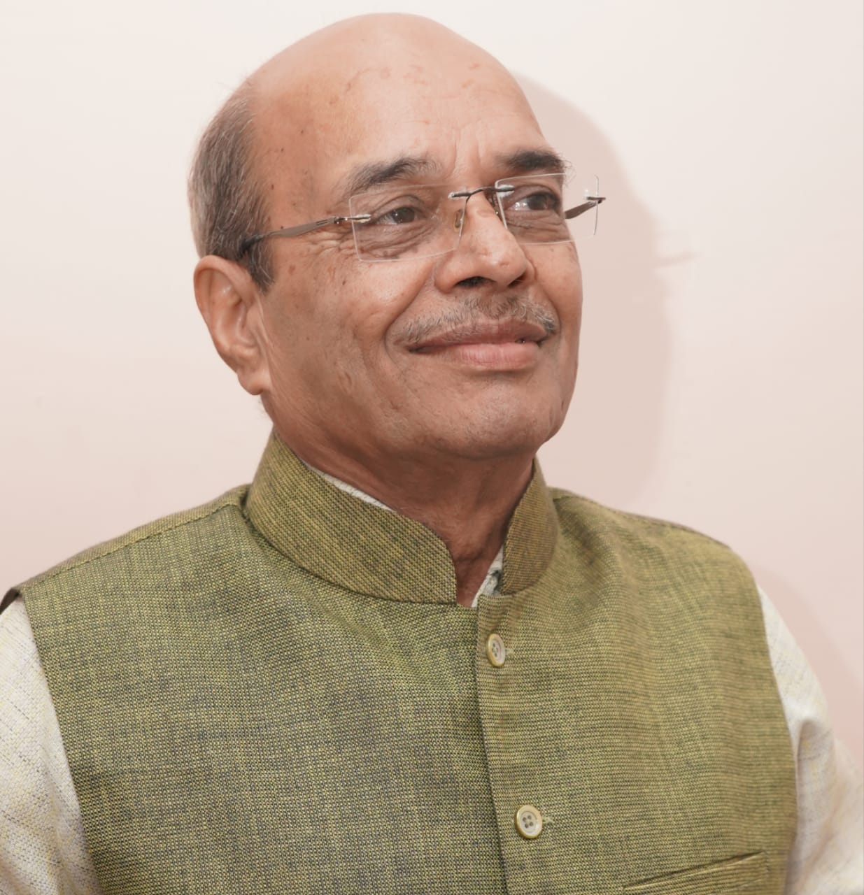 केंद्रीय साहित्य अकादमी द्वारा राजस्थानी बाल साहित्य पुरस्कार विश्वामित्र दाधीच को*