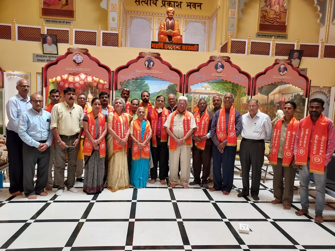नवलखा महल सांस्कृतिक केन्द्र की गतिविधियों से विश्व जगत् में उदयपुर गौरवान्वित - भंवर लाल  