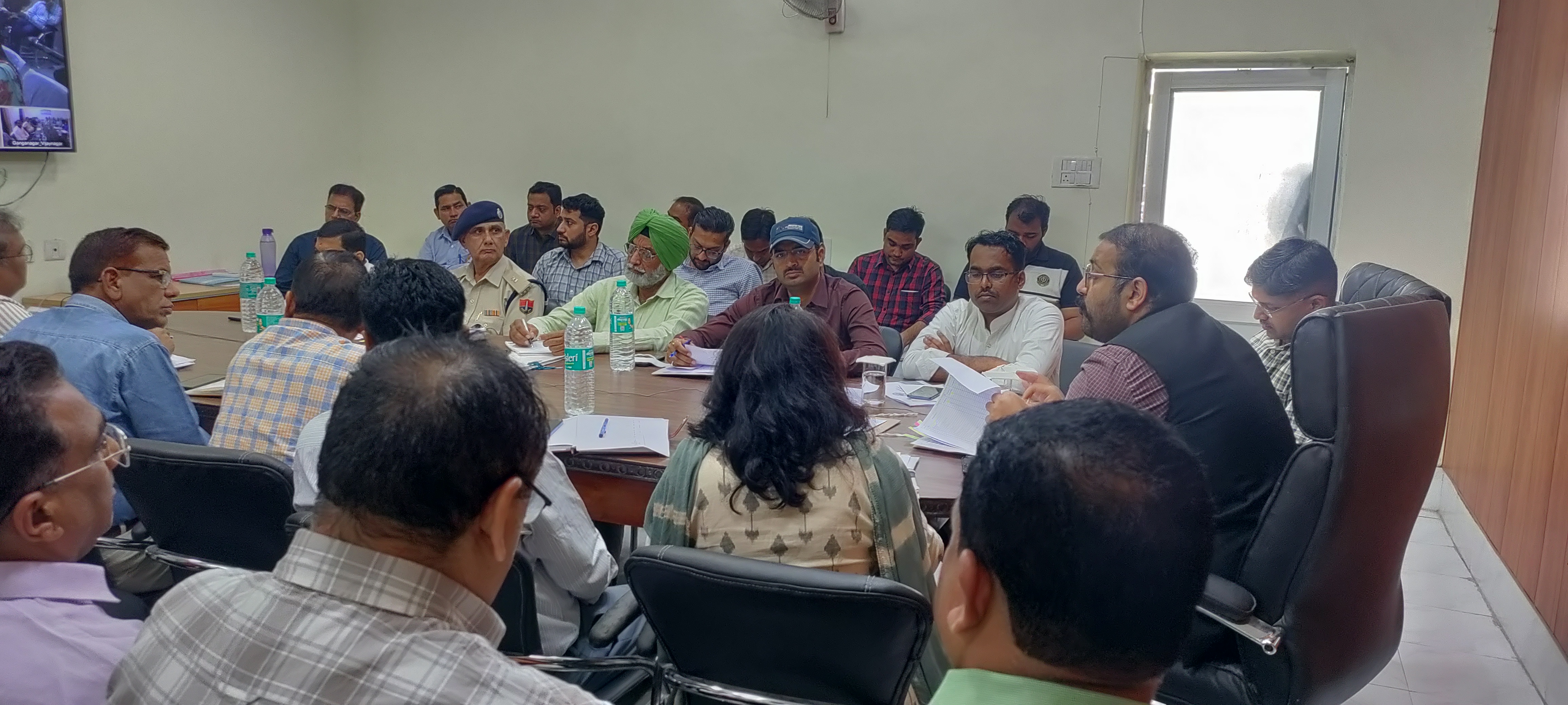जिला स्तरीय जनसुनवाई में जिला कलक्टर ने दिये आवश्यक निर्देश