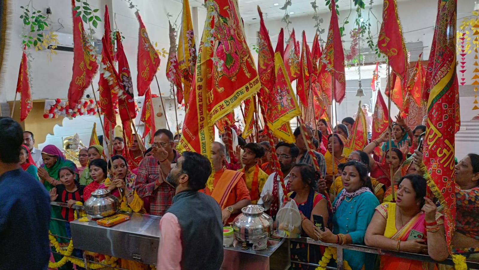 कामाख्या देवी की अखण्ड ज्योति पहुंची वैष्णो देवी माताजी धाम